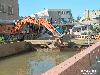 18-07-2006 het weghalen van de laatste brug oudewatering winkelcentrum beverwaard.