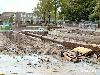 22-05-2006 heipalen vrij gemaakt waar het plein over de oudewatering moet komen winkelcentrum beverwaard.