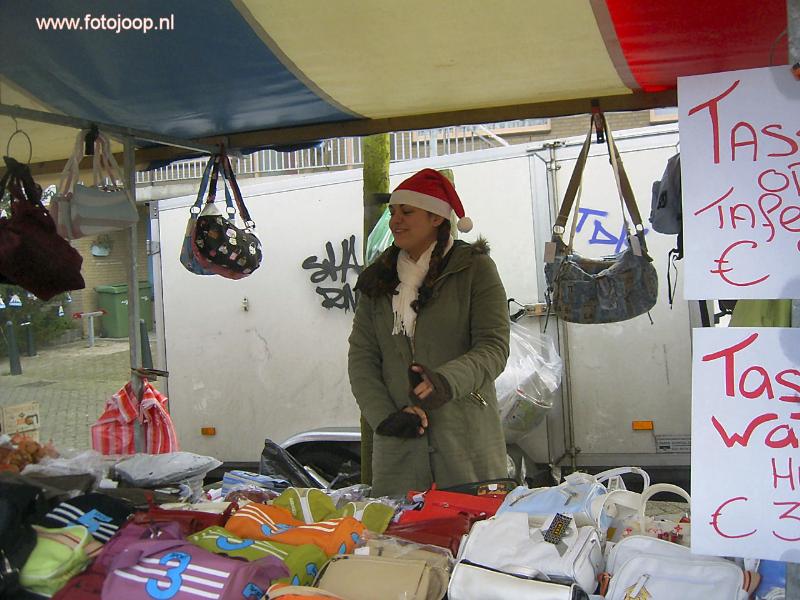 10-12-2005 kerstmarkt slangenburgplein