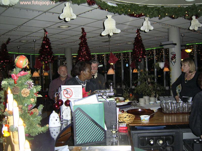 15-12-2005 kerstviering in de focus.