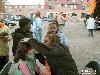 30-04-2006 koninginnenfeest o/a kinderspelen/ vrijmarkt/ en rad van fortuin met leuke prijzen aan onsteinpad in de beverwaard.