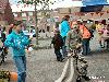 30-04-2006 koninginnenfeest o/a kinderspelen/ vrijmarkt/ en rad van fortuin met leuke prijzen aan onsteinpad in de beverwaard.