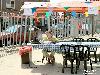 01-07-2006 opzoomerfeest op het schoolplein witte werf bij de haerenstraat beverwaard.