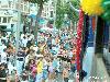 29-07-2006 diverse carnavals groepen en publiek in het centrum van rotterdam