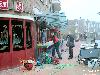 25-10-2006  afwerken luifels met houten bekisting   winkelcentrum beverwaard.