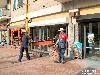 03-10-2006 binten voor luifels geplaatst winkelcentrum beverwaard