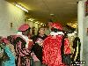 05-12-2006 sinterklaas en zwarte pieten bezoeken de rk regenboogschool grondvelderf beverwaard.