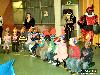 05-12-2006 sinterklaas en zwarte pieten bezoeken de rk regenboogschool grondvelderf beverwaard.