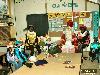 05-12-2006 sinterklaas en zwarte pieten bezoeken de rk regenboogschool grondvelderf beverwaard.