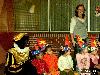 05-12-2006 sinterklaas en zwarte pieten bezoeken de rk regenboogschool grondvelderf beverwaard.