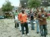 2605-2007 een paar foto’s van mensen maken de stad op het grasveld eckartstraat/amsteradenhoek  beverwaard