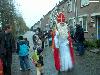 05-12-2007 sinterklaas op bezoek bij de kinderen van de cortenbachsingel die mee hebben gedaan met mensen maken de stad ook in de beverwaard