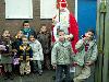 05-12-2007 sinterklaas op bezoek bij de kinderen van de cortenbachsingel die mee hebben gedaan met mensen maken de stad ook in de beverwaard