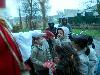 05-12-2007 sinterklaas op bezoek bij de kinderen van de cortenbachsingel die mee hebben gedaan met mensen maken de stad ook in de beverwaard