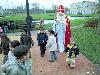 05-12-2007 sinterklaas op bezoek bij de kinderen van de cortenbachsingel die mee hebben gedaan met mensen maken de stad ook in de beverwaard