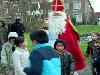 05-12-2007 sinterklaas op bezoek bij de kinderen van de cortenbachsingel die mee hebben gedaan met mensen maken de stad ook in de beverwaard