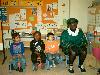 05-12-2007 sinterklaas bezoekt de rk regenboogschool grondvelderf beverwaard.