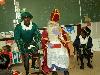 05-12-2007 sinterklaas bezoekt de rk regenboogschool grondvelderf beverwaard.