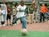 31-05-2008 kick-point een voetbal spel in het winkelcentrum beverwaard