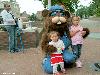 04-06-2008 geboorte van de bever mascotte voor het winkelcentrum beverwaard