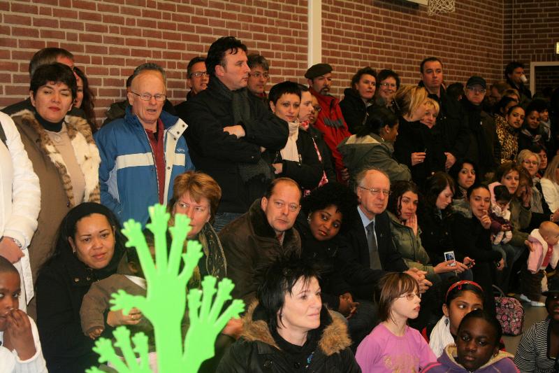 02-02-2009 opening voorplein rk regenboogschool grondvelderf beverwaard