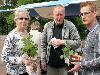 25-04-2009 foto plantjes ruilbeurs de tuin-academie en een kraam waar kinderen beschilderd kunnen worden in het winkelcentrum beverwaard 