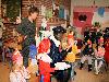 03-12-2010 sinterklaas komt ook dit jaar weer op de rk regenboogschool grondvelderf beverwaard