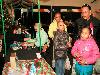 20-12-2010 kerstmarkt in de focus en kerst stukjes maken en kinder creaclub in de focus beverwaard