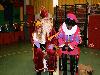 05-12-2011 sinterklaas komt ook dit jaar weer op de rk regenboog grondvelderf beverwaard