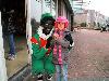 29-11-2011 zwarte pieten delen pepernoten en kleurplaten uit winkelcentrum beverwaard