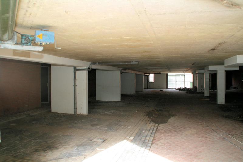  03-09-2012 renoveren van garage aan eckartstraat/twickelerf beverwaard opdracht woonbron 
 
