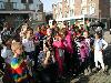 19-10-2012 onthulling boord door kinderen van de school de barkentijn en directrice van woonbron aan de neercannenplaats beverwaard 