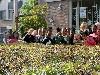 19-10-2012 onthulling boord door kinderen van de school de barkentijn en directrice van woonbron aan de neercannenplaats beverwaard 