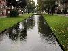 13-10-2013 HOOG WATER IN DE BEVERWAARD DIVERSE SINGELS EN PLASSEN STAAT HET WATER HEEL HOOG