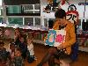 11-11-2013 Aanstaande maandag, 11 november, is onze hoofdleidster, Marion Löbker 25 jaar in dienst.op de rk regenboog grondvelderf beverwaard.