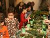 18-12-2013 high tea +kerst stukjes maken in de focus beverwaard