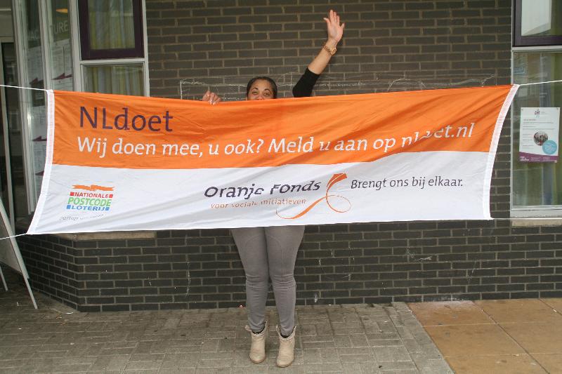 20-03-2015 nl doet oranje fons kinder speel o theek focus opknappen verven beverwaard