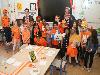 24-04-2015 koningsdag op de rk regenboog konings ontbijt op school grondvelderf beverwaard