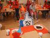 24-04-2015 koningsdag op de rk regenboog konings ontbijt op school grondvelderf beverwaard