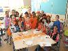 24-04-2015 koningsdag op de rk regenboog konings ontbijt op school grondvelderf beverwaard