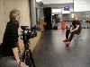 11-11-2015 opnamen tv rijnmond cardio kick boxen training onder leiding van julien van toer in de focus beverwaard de opnamens zijn te zien op 18-19-20-11-2015 op tv rijnmond programma 7 minuten