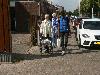 ouderen 4 daagse in de beverwaard 04-07-2016 eerste etape vanaf ijsselburg schinnenbaan beverwaard