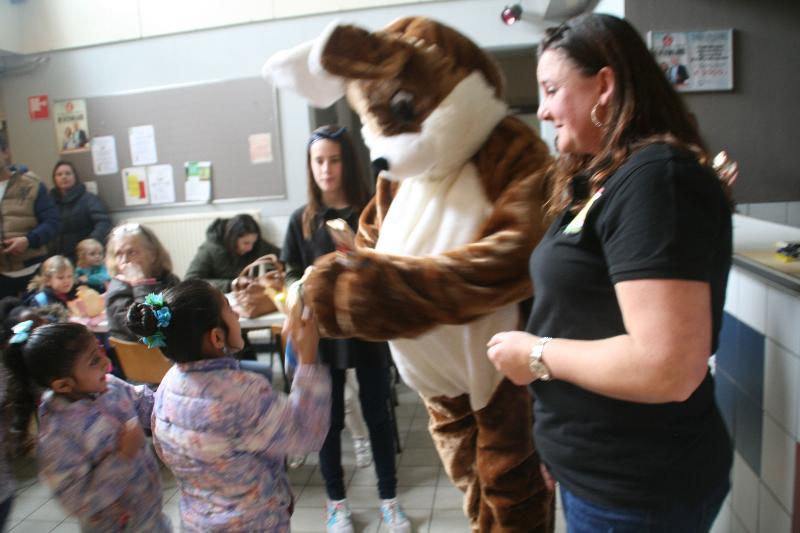 | 31-03-2018 foto paas eieren zoeken op de stormpolder beverwaard 
 
