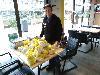 19-12-18 sponsoring oliebollen kerstpakketten actie in doet effe mee cafe oudewatering beverwaard