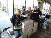 19-12-18 sponsoring oliebollen kerstpakketten actie in doet effe mee cafe oudewatering beverwaard