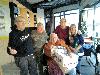 19-12-18 sponsoring oliebollen kerstpakketten actie in doet effe mee cafe oudewatering beverwaard
