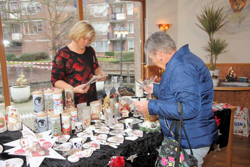 | 15-12-2018 kerstmarkt in de ijsselburgh schinnenbaan beverwaard 
 
