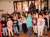 18-12-18 zingen in de ijsselburgh 80 kinderen van de parel school beverwaard