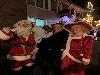 | 19-12-20 kerst devile rhijnauwensingel met olaf en kerstvrouw op de foto 